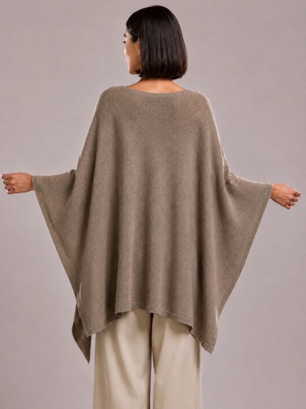 NWOT JAKI Elle Cashmere Wool Blend Poncho Mocha Made in Italy - Picture 3 of 8